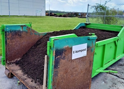 Wrocławski PSZOK za elektrośmieci częstuje darmowym kompostem