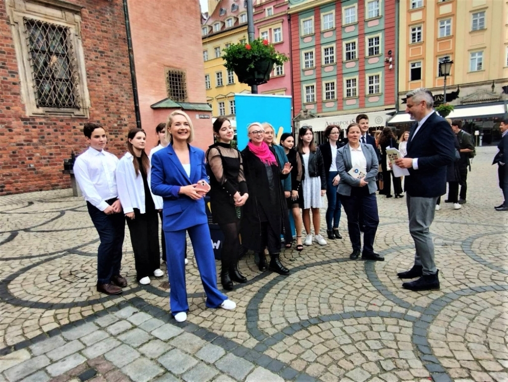 Nagrodzili Ośmiu Wspaniałych - fot. Jakub Ciołko