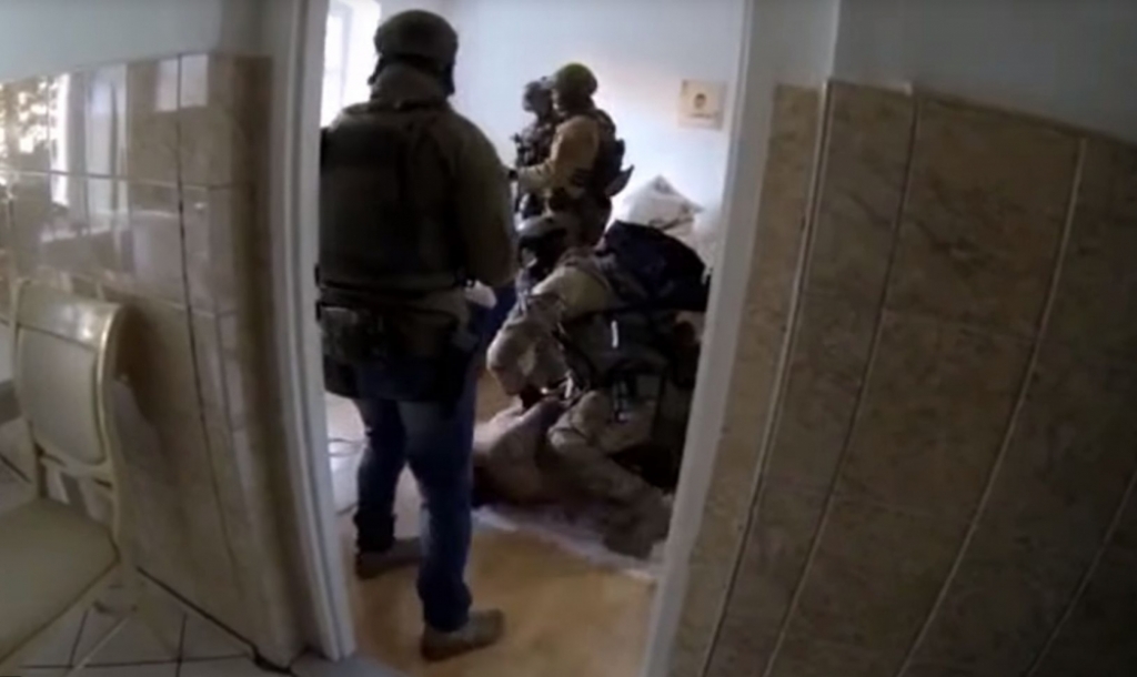 Policja rozbiła gang wyłudzający metodą na wnuczka - fot. Policja