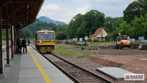 Po 30 latach przerwy pojedziemy pociągiem ze Świdnicy do Jedliny Zdroju - 1