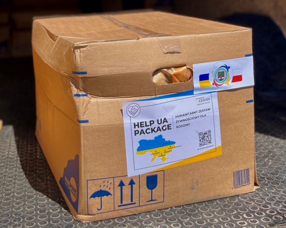 Kolejne transporty pomocy humanitarnej docierają z Wrocławia na Ukrainę - fot. fundacja Ukraina
