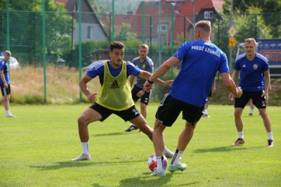 Piłkarze Miedzi trenują w Wałbrzychu