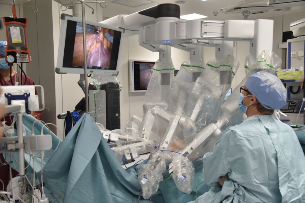 Robot da Vinci już „operuje” w Uniwersyteckim Szpitalu Klinicznym we Wrocławiu - fot: materiały prasowe
