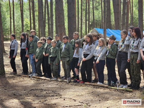 Zamiast morza lub gór wybrali obóz harcerski - 14