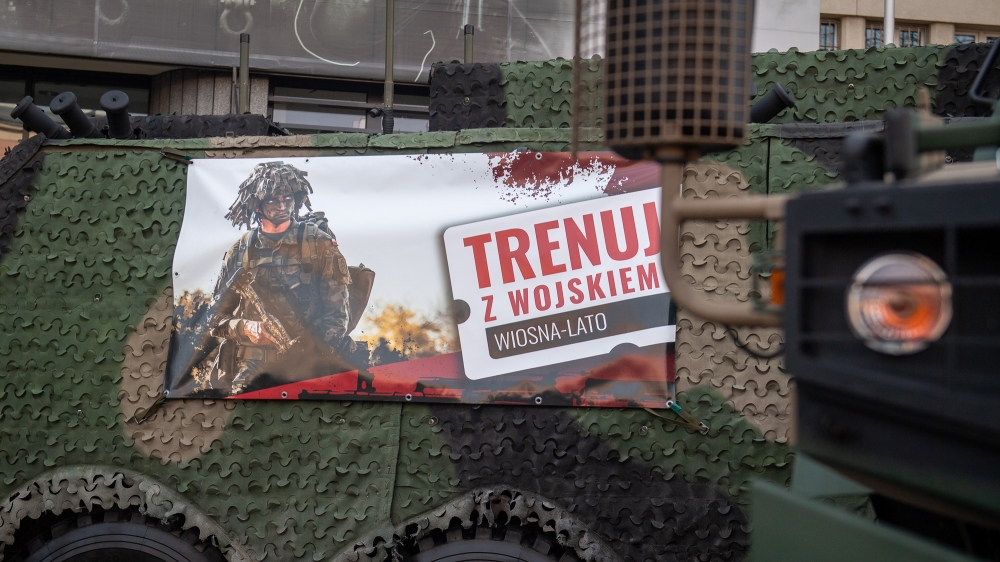 Wojsko zachęca do wspólnego treningu i wstępowania w szeregi armii - fot. MON