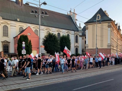Ulicami Wrocławia przeszedł Marsz Pamięci o ofiarach zbrodni UPA