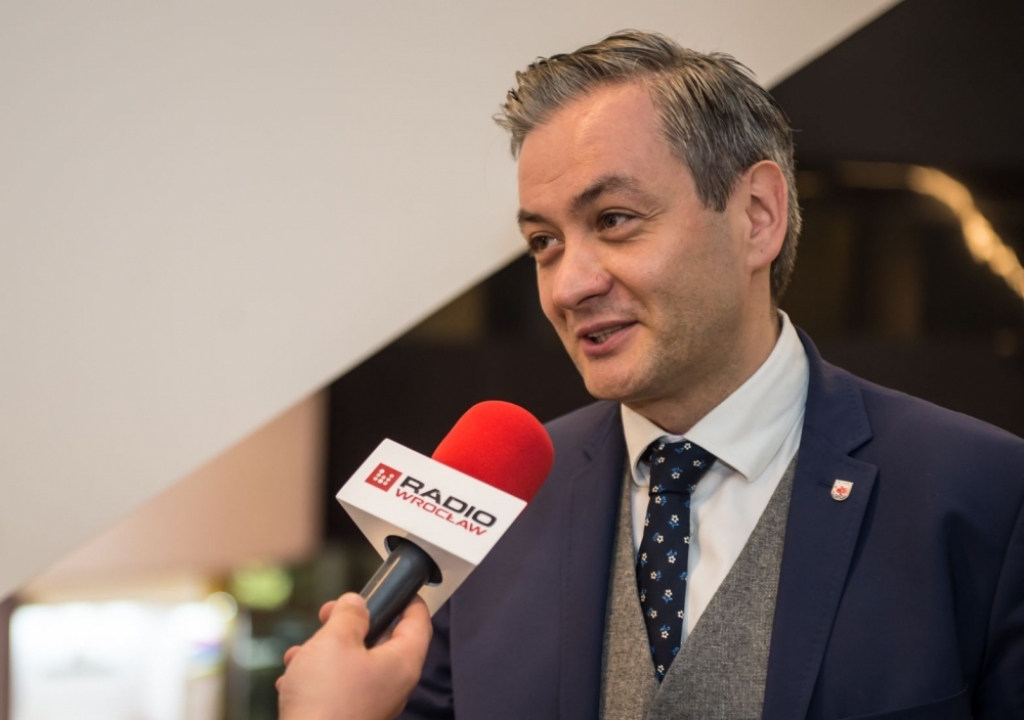 Robert Biedroń: Do końca lipca sprawy Paktu Senackiego zostaną domknięte - fot. RW