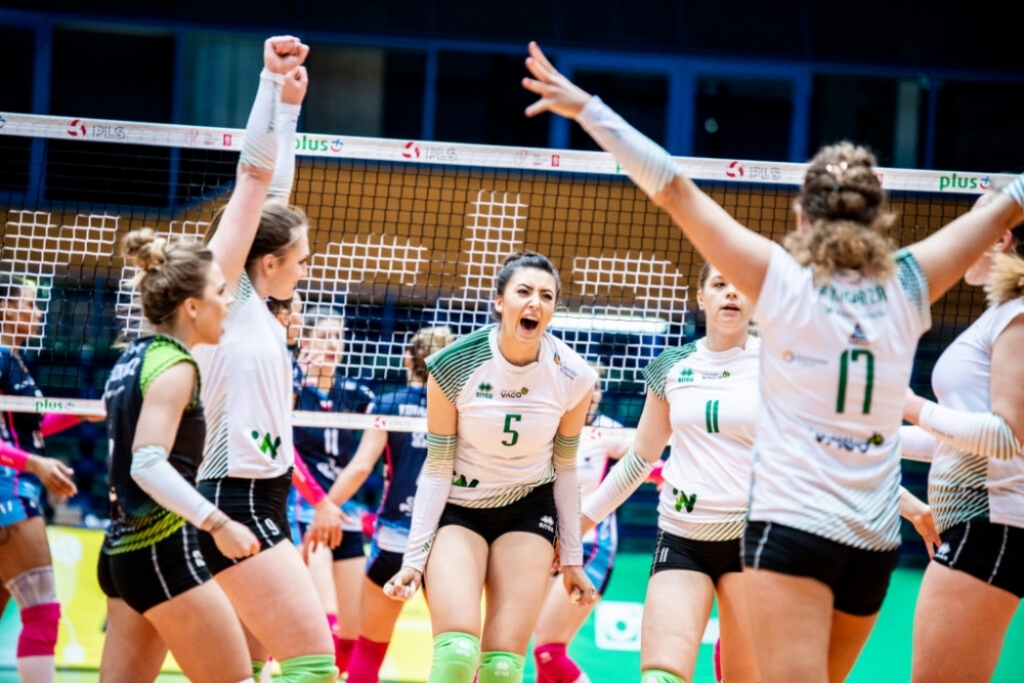 Środkowa po dwóch latach wraca na Dolny Śląsk - fot. volleywroclaw.pl