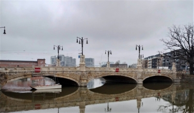 Strażnice przy Moście Pomorskim wciąż czekają na zagospodarowanie