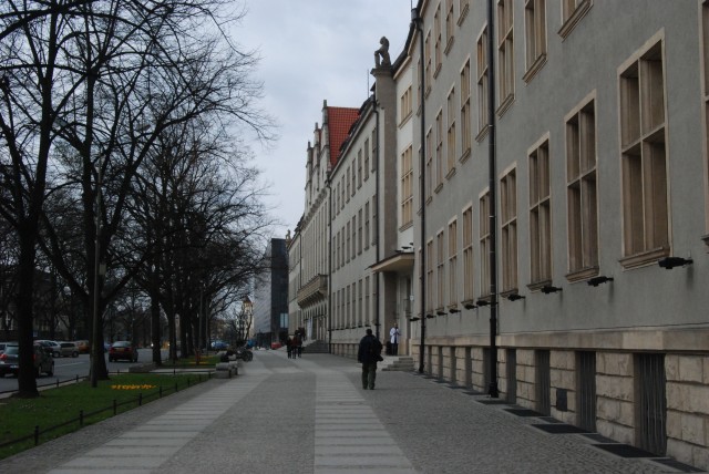 Studenci za naukę zapłacą sami - 