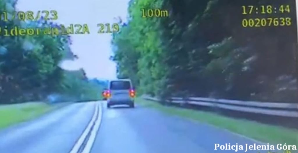 Wiozła wnuki na wakacje. Straciła prawo jazdy na 3 miesiące - Fot: dolnośląska policja