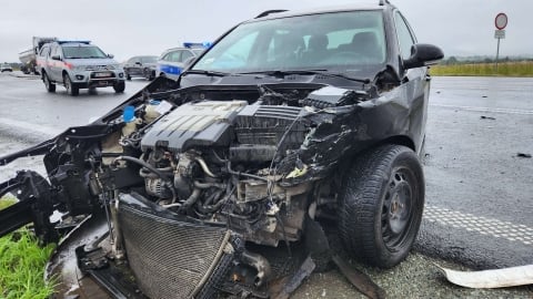 Wypadek na DK33 koło Kłodzka [ZDJĘCIA] - 1