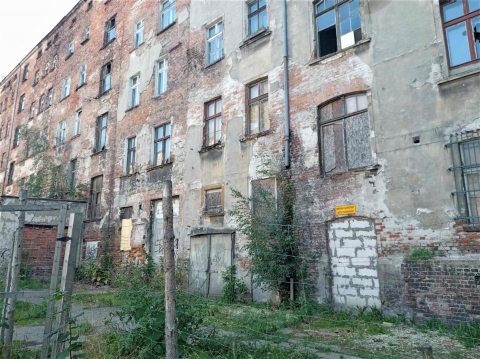Właściciel zrujnowanych kamienic w centrum Wrocławia znów zapowiada próbę ich renowacji - 0