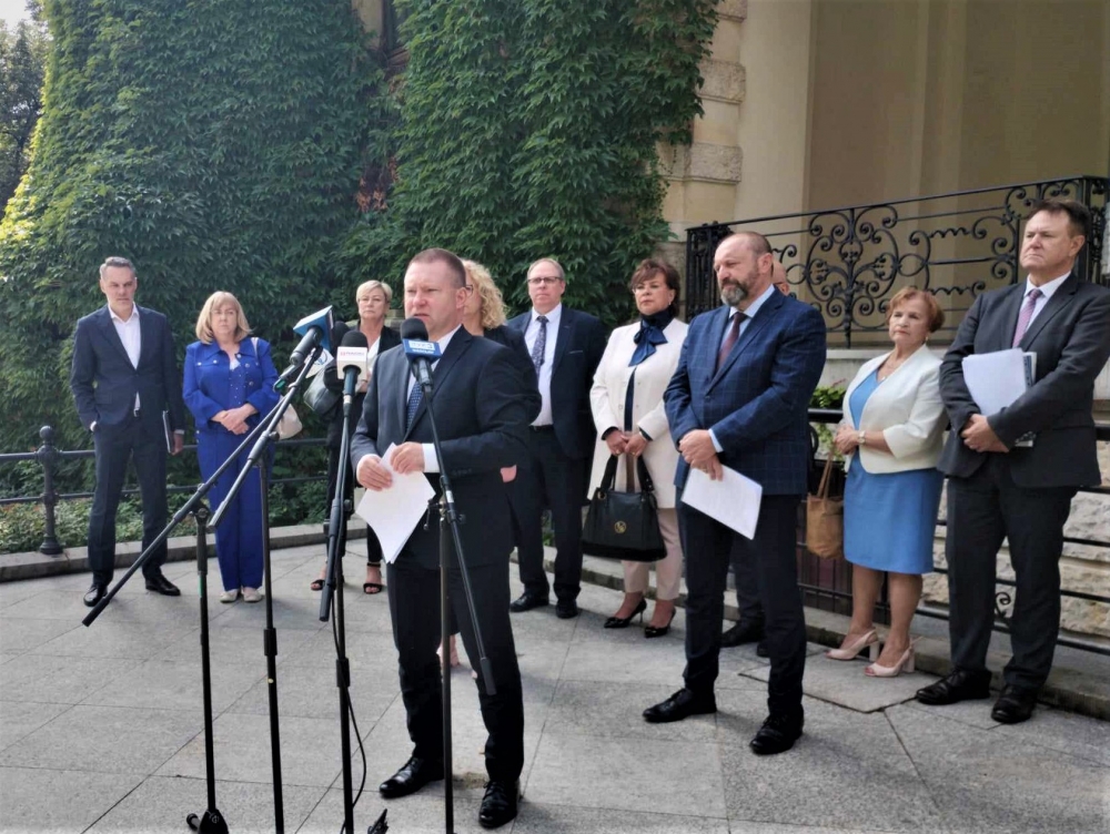 Unia Metropolii Polskich apeluje o stabilizację polityki podatkowej  - fot. Jakub Ciołko