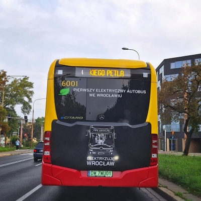 Pierwsze tramwaje przewiozły wrocławian trasą na Nowy Dwór - 3