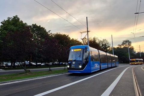 Pierwsze tramwaje przewiozły wrocławian trasą na Nowy Dwór - 0