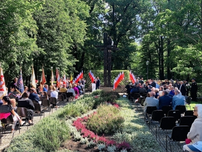 Jeleniog&oacute;rzanie uczcili rocznicę wybuchu II wojny światowej