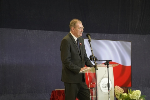 Wojewódzka inauguracja roku szkolnego i czek na 8,6 mln złotych - 1