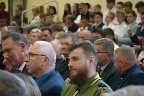 Wojewódzka inauguracja roku szkolnego i czek na 8,6 mln złotych - 3
