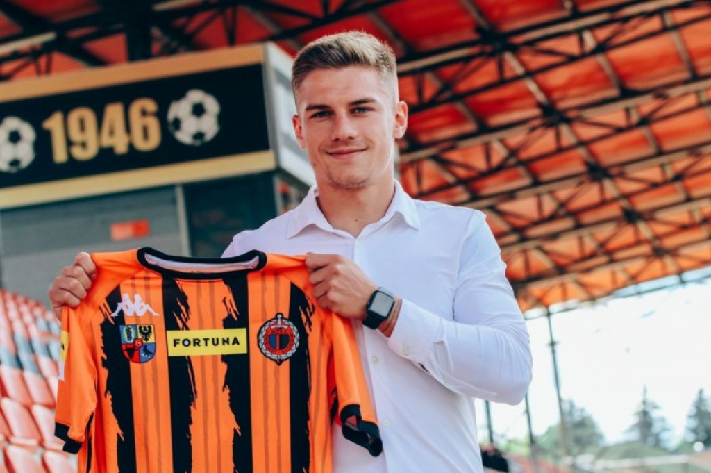 Kacper Tabiś nowym zawodnikiem Chrobrego - fot. Chrobry Głogów