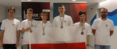 Dwa medale wrocławskich uczniów na 35. Międzynarodowej Olimpiadzie Informatycznej