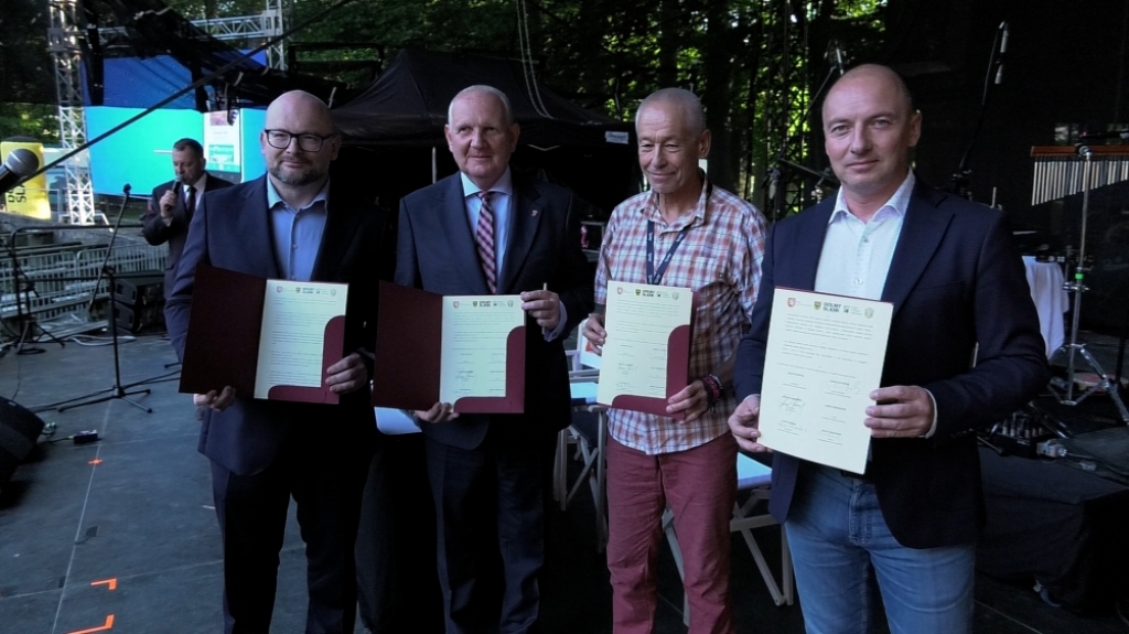 Powstanie Sportowe Centrum Wspinaczkowe w Lądku-Zdroju - Fot: Jarosław Wrona