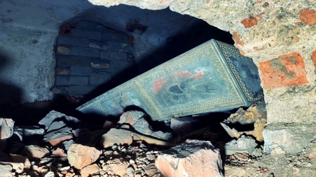 W Katedrze Świdnickiej, podczas remontu, odkrywane są tajemnice krypt  - Fot: Diecezja Świdnicka