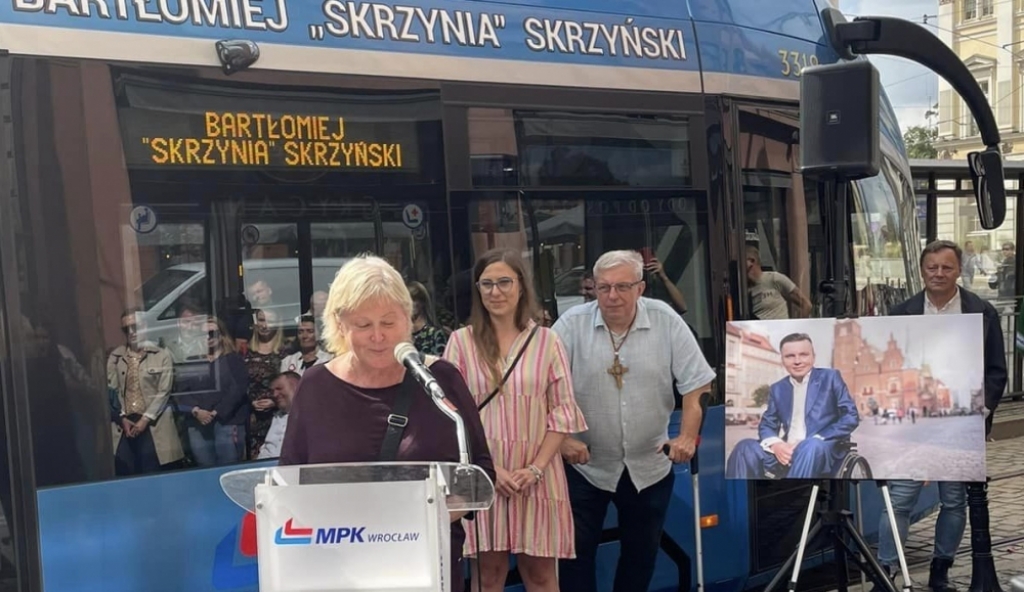 Bartłomiej „Skrzynia” Skrzyński patronem wrocławskiego tramwaju - Fot: MPK Wrocław