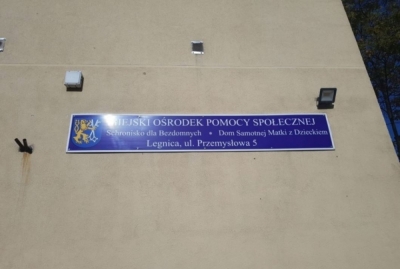 Zakończyła się budowa nowego obiektu dla samotnych matek w Legnicy