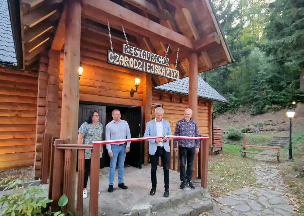 "Czarodziejska Chata", czyli nowe miejsce na kulturalnej mapie Jedliny-Zdroju - fot. Bartosz Szarafin