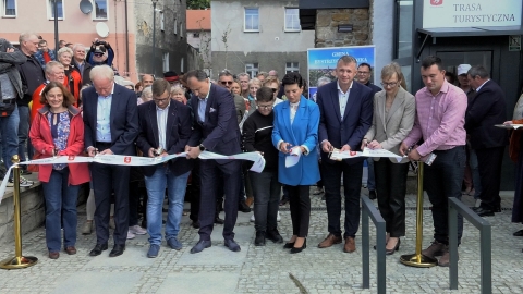 W Bystrzycy Kłodzkiej otwarto podziemną trasę turystyczną. "Coś pięknego" - 0