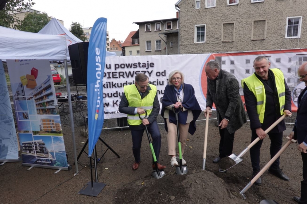 Na taki budynek czekali trzy dekady - fot. Piotr Słowiński