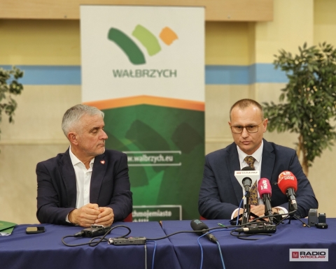 Stadion w Wałbrzychu zmieni się nie do poznania - jest wykonawca remontu - 0