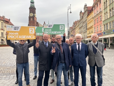 Trzecia Droga: Polska armia jest używana do agitacji politycznej