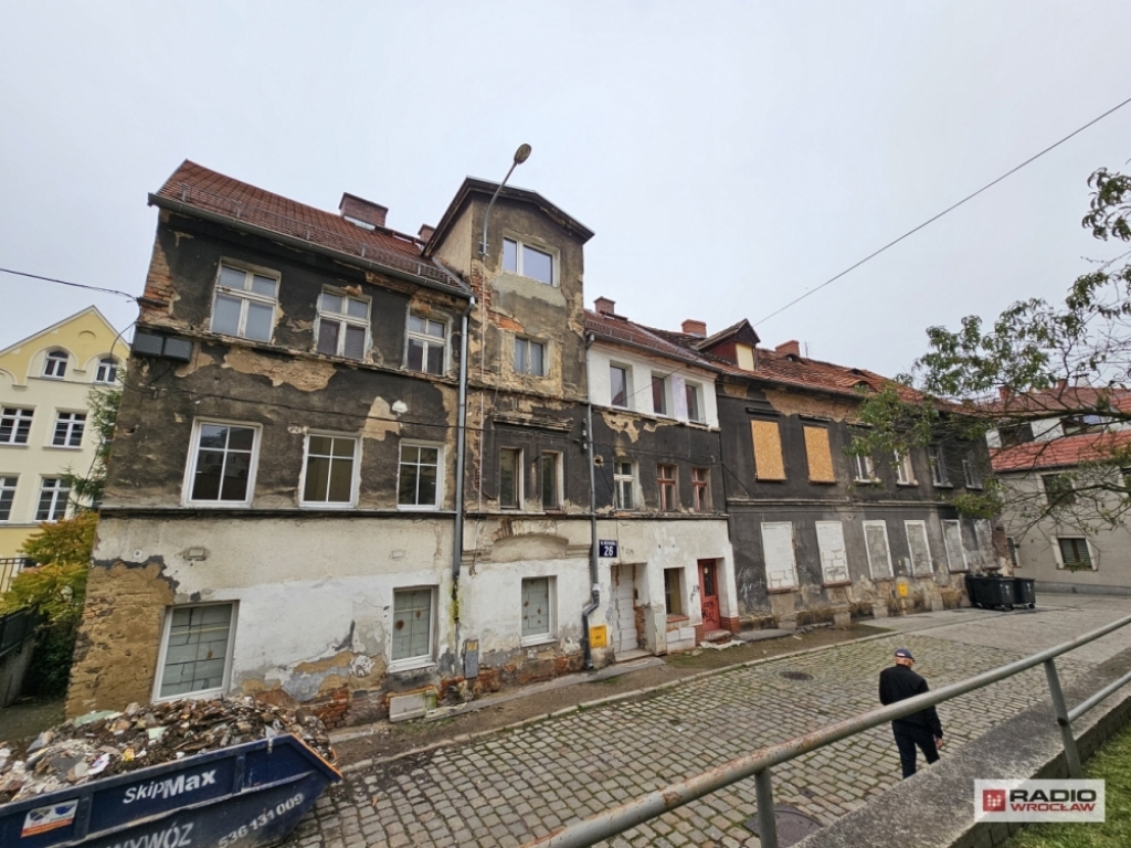 Stare mieszkania w nowej odsłonie - Wałbrzych wyremontuje 28 lokali - fot. Bartosz Szarafin