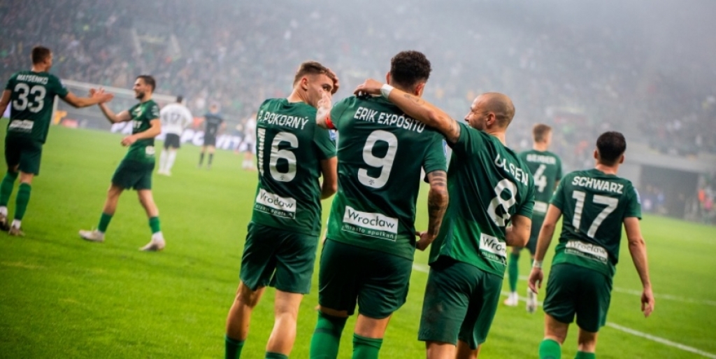 Po 3 punkty do Kotła Czarownic - fot. slaskwroclaw.pl