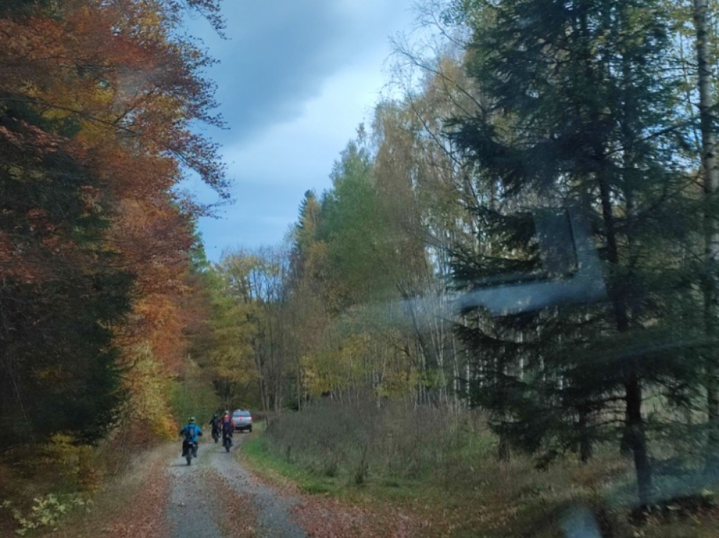 Straż leśna z kolejnym zatrzymaniem - fot. Piotr Słowiński