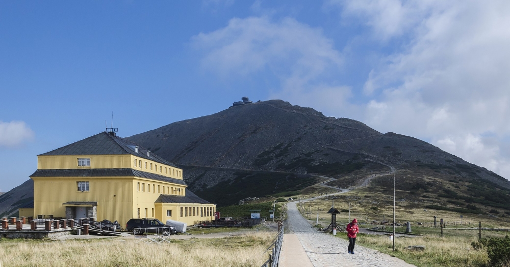 Palacze w Karkonoszach na cenzurowanym - fot. Jacek Halicki / CC BY-SA 4.0