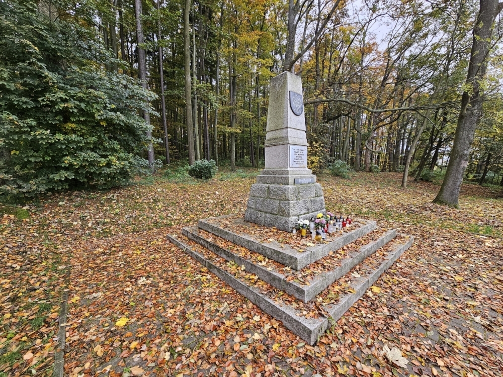 Park Ułanów Legii Polsko-Włoskiej w Szczawnie-Zdroju - fot. RW