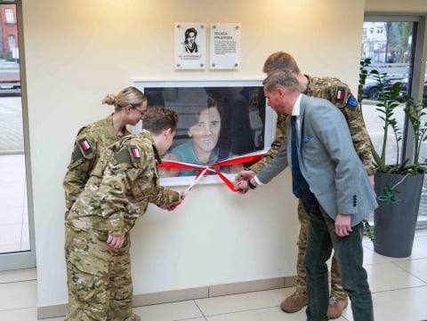 Wielkie nazwiska patronami w LSSE - mają motywować młodych - 3