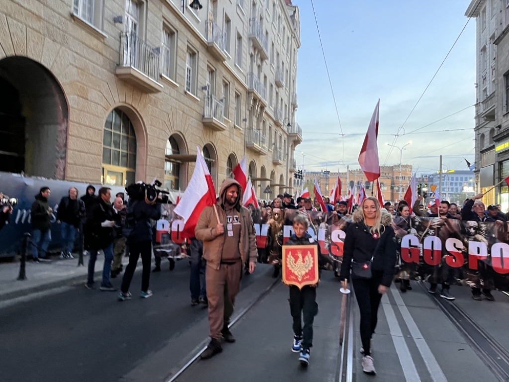 "Bóg-Honor-Ojczyzna" - ulicami Wrocławia przeszedł Marsz Niepodległości - fot. Joanna Jaros