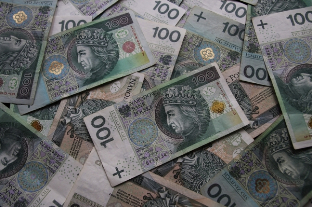 Pożyczki dla firm na atrakcyjnych warunkach - pieniądze czekają - fot. Pixabay (zdjęcie ilustracyjne)
