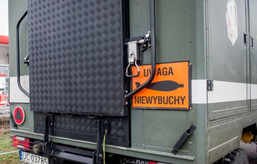 Saperzy kontynuują usuwanie niewybuchów z placu budowy przy ul. Horbaczewskiego - fot. mat. prasowe