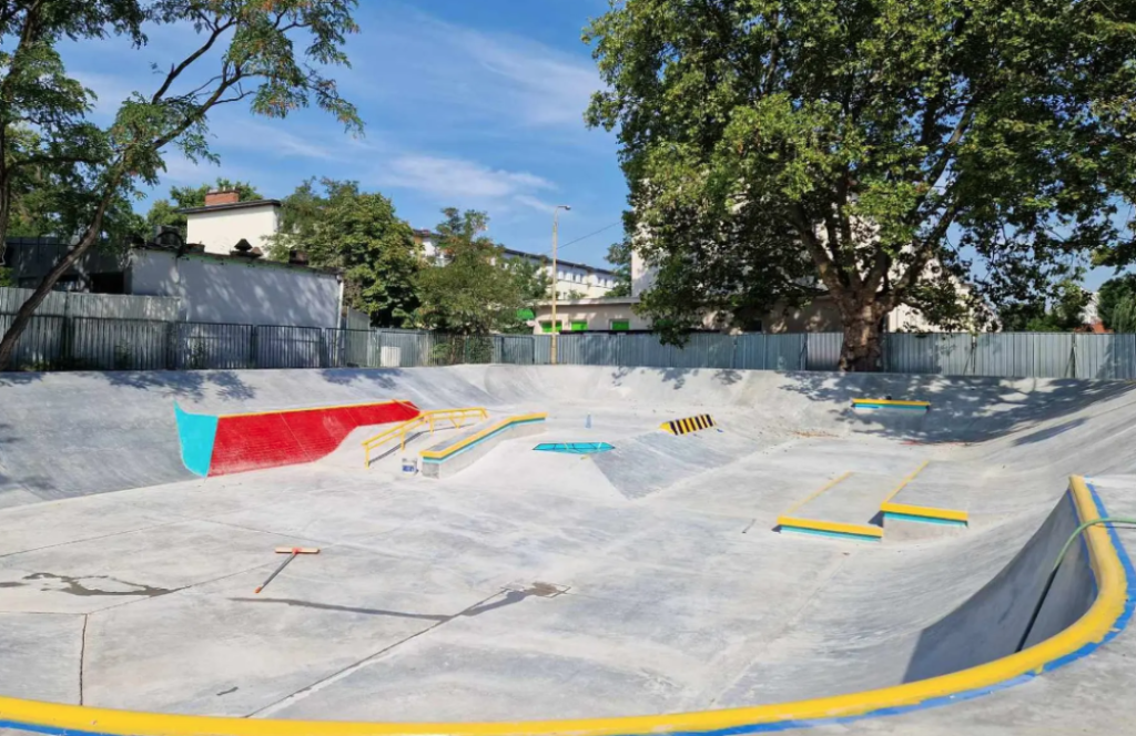 Najpierw skatepark, teraz "Wesoła górka". Tak Pilczyce korzystają z WBO - fot. Wroclaw.pl