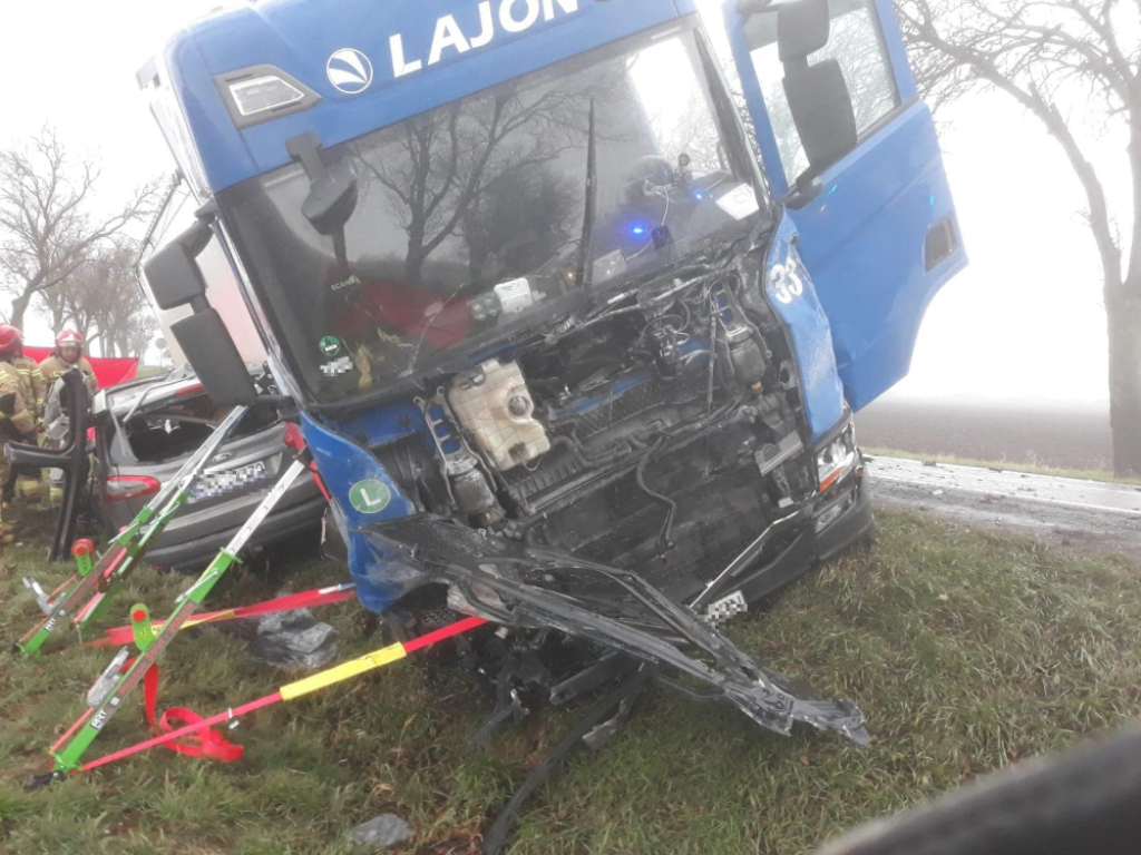 Nie jest jeszcze znana przyczyna tragicznego wypadku w Łagiewnikach - fot. OSP Łagiewniki 