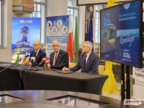 Wałbrzych stawia na wodorowe autobusy - 4