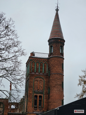 Potrzebne są pieniądze na remont wieży XIX-wiecznego budynku - 1