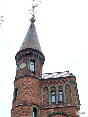 Potrzebne są pieniądze na remont wieży XIX-wiecznego budynku - 3