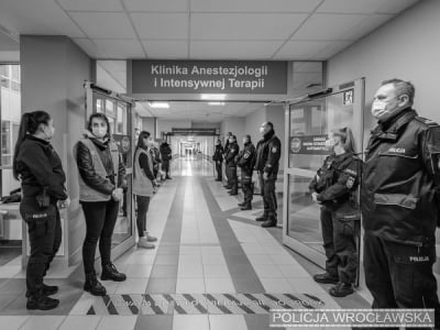 Wrocław: Są wyniki sekcji zwłok zamordowanych policjantów, ich organy trafią do potrzebujących