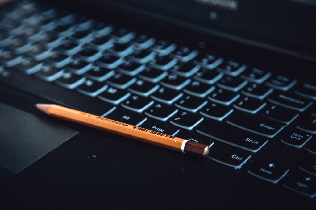 UOKiK: Vectra ma zwrócić automatycznie pobierane płatności za dodatkową usługę "Bezpieczny Internet" - zdjęcie ilustracyjne: fot. RW